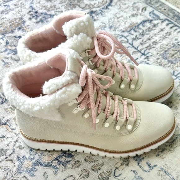 Cole Haan's ZeroGrand Explore boots stone beige / pink sz 8.5 - Picture 3 of 10
